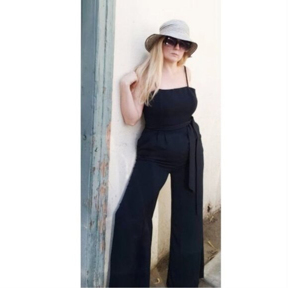 Vineyard Vines Jumpsuit Romper Women's Size 6 Black Excellent VERY gently used c - Picture 1 of 13